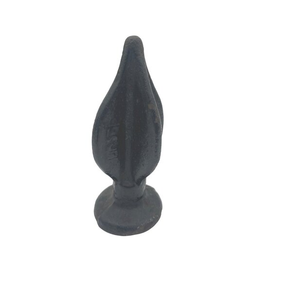 Vintage Iron Finial Topper Leaf Design Metal Salvage 5x2.5 - Picture 1 of 5